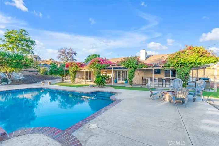 8015 Gopher Gulch Road, Riverside, California 92506