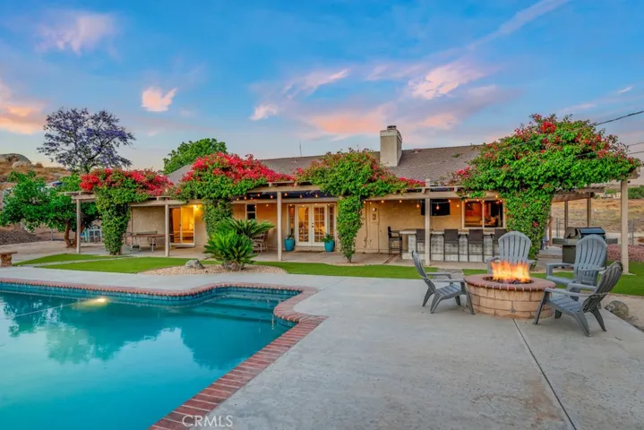 8015 Gopher Gulch Road, Riverside, California 92506