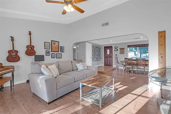 8015 Gopher Gulch Road, Riverside, California 92506