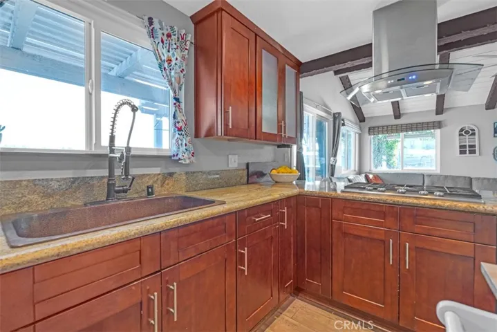 8015 Gopher Gulch Road, Riverside, California 92506