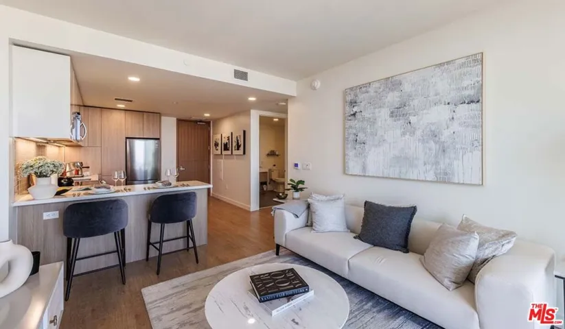 11750 Wilshire Boulevard 3010, Los Angeles, California 90025