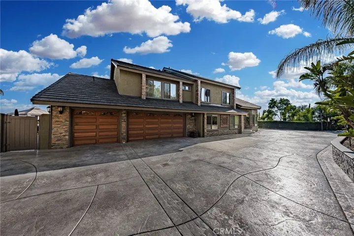 7410 Live Oak Drive, Jurupa Valley, California 92509
