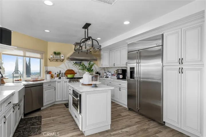 7410 Live Oak Drive, Jurupa Valley, California 92509