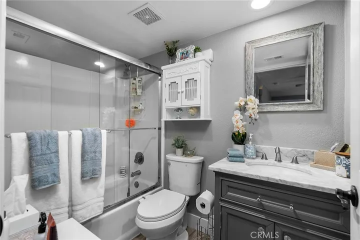 7410 Live Oak Drive, Jurupa Valley, California 92509