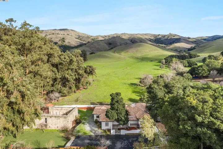 45967 Hidden Valley Terrace, Fremont, California 94539