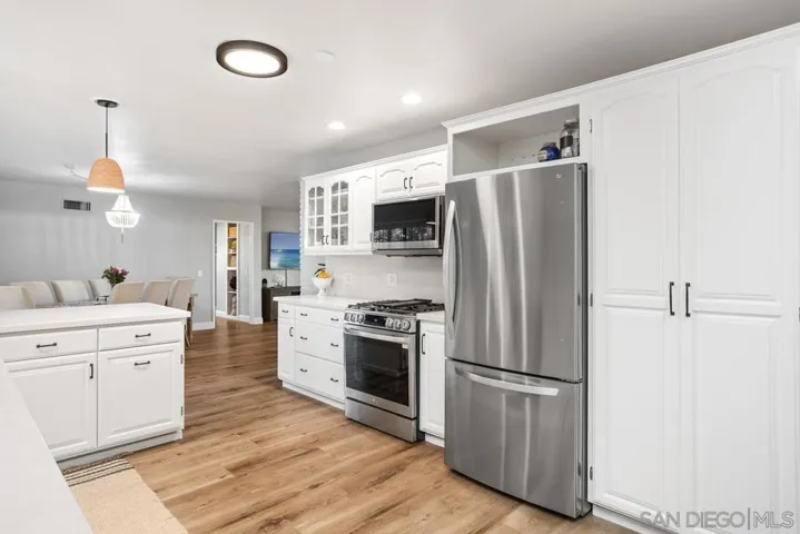 13744 Pequot Dr, Poway, California 92064