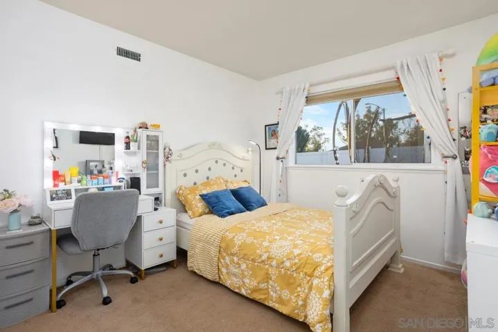13744 Pequot Dr, Poway, California 92064