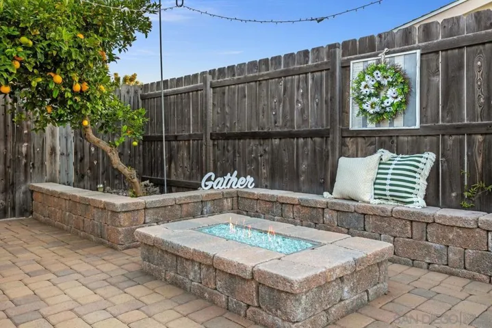 13744 Pequot Dr, Poway, California 92064
