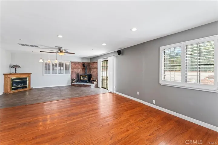 6109 Shannon Valley Road, Acton, California 93510