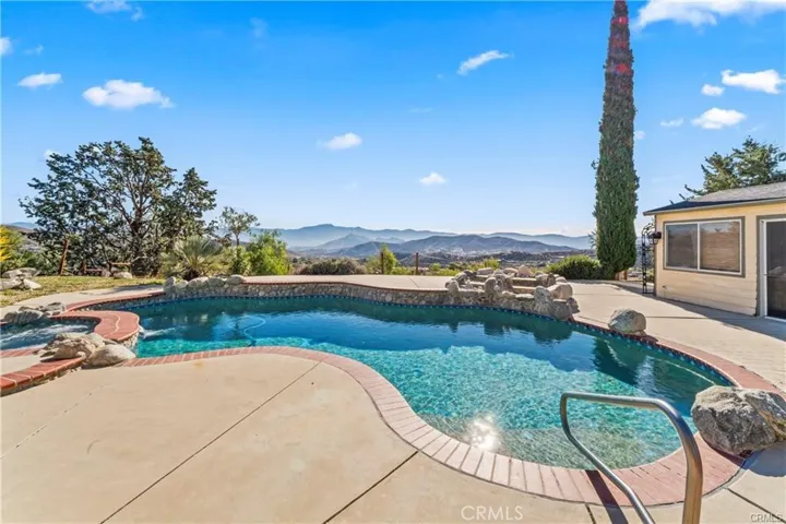 6109 Shannon Valley Road, Acton, California 93510