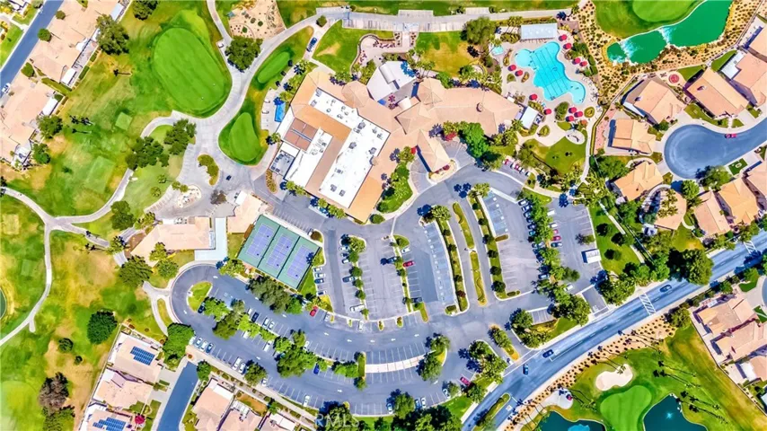 6004 Warwick Hills Way, Banning, California 92220