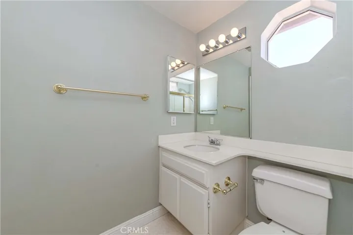 6004 Warwick Hills Way, Banning, California 92220