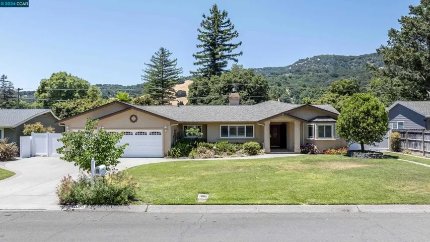 203 Paseo Arboles, Fairfield, California 94534