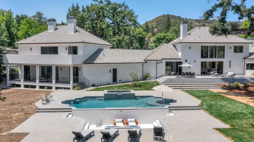 29055 Wagon, Agoura Hills, California 91301