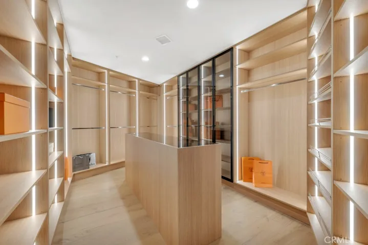 29055 Wagon, Agoura Hills, California 91301