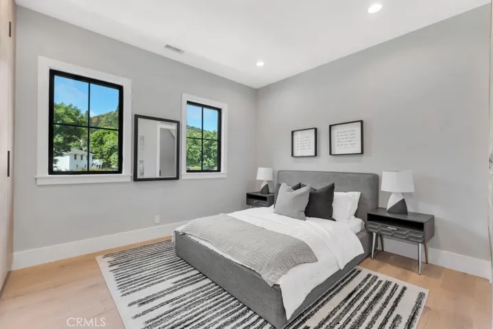 29055 Wagon, Agoura Hills, California 91301