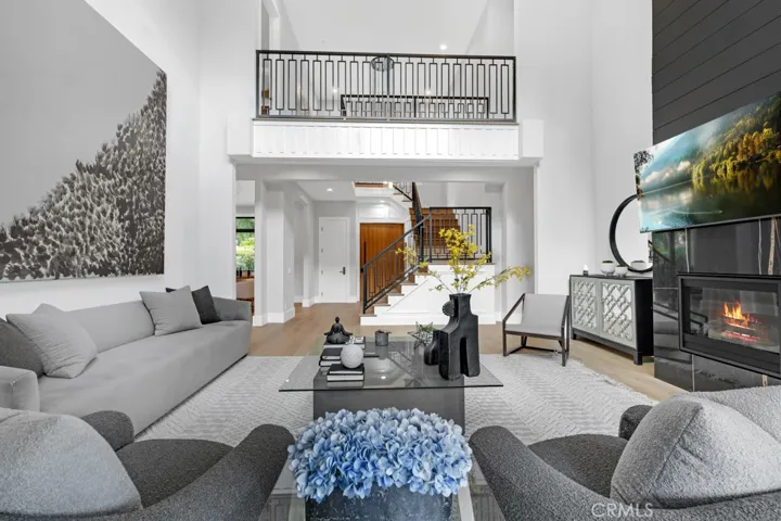 29055 Wagon, Agoura Hills, California 91301