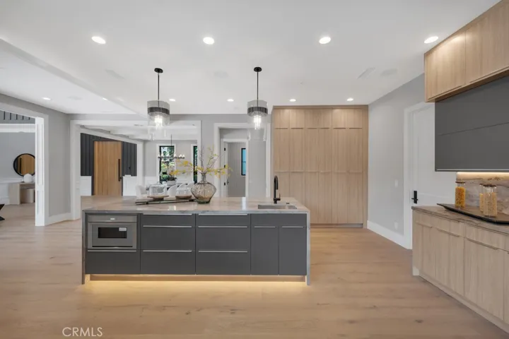 29055 Wagon, Agoura Hills, California 91301