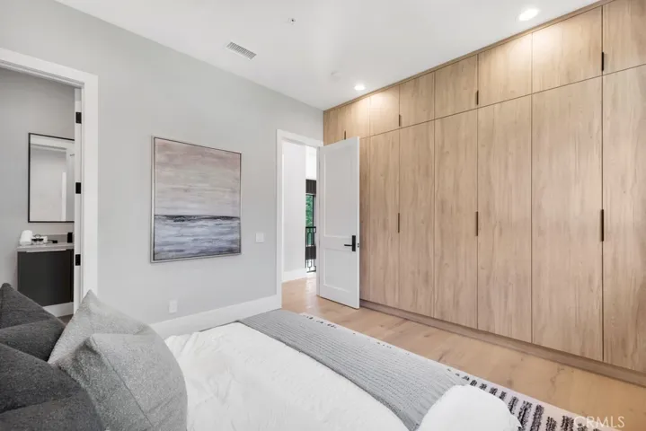 29055 Wagon, Agoura Hills, California 91301