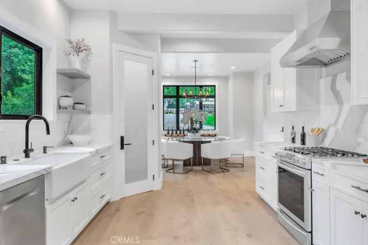 29055 Wagon, Agoura Hills, California 91301