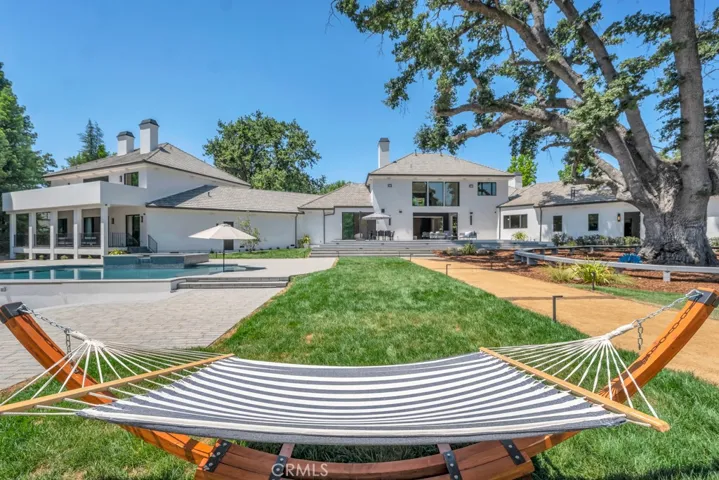 29055 Wagon, Agoura Hills, California 91301