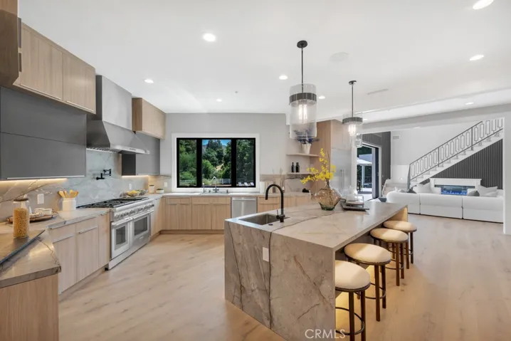 29055 Wagon, Agoura Hills, California 91301