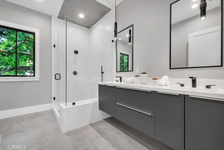 29055 Wagon, Agoura Hills, California 91301