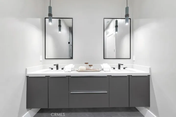 29055 Wagon, Agoura Hills, California 91301