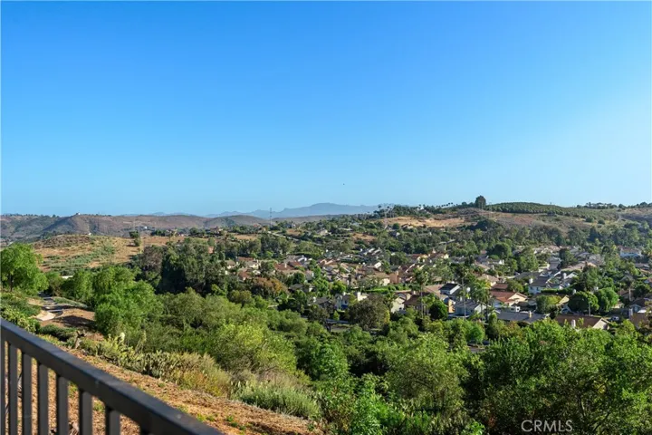 14144 Maya Circle, Moorpark, California 93021