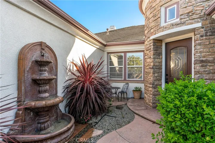 14144 Maya Circle, Moorpark, California 93021