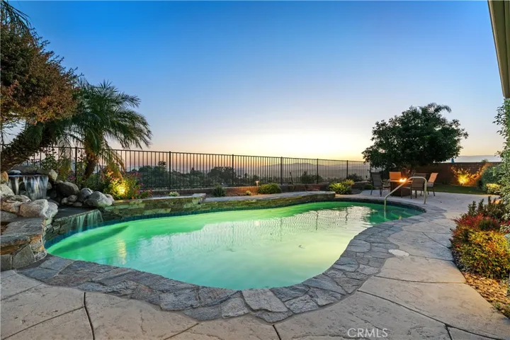 14144 Maya Circle, Moorpark, California 93021