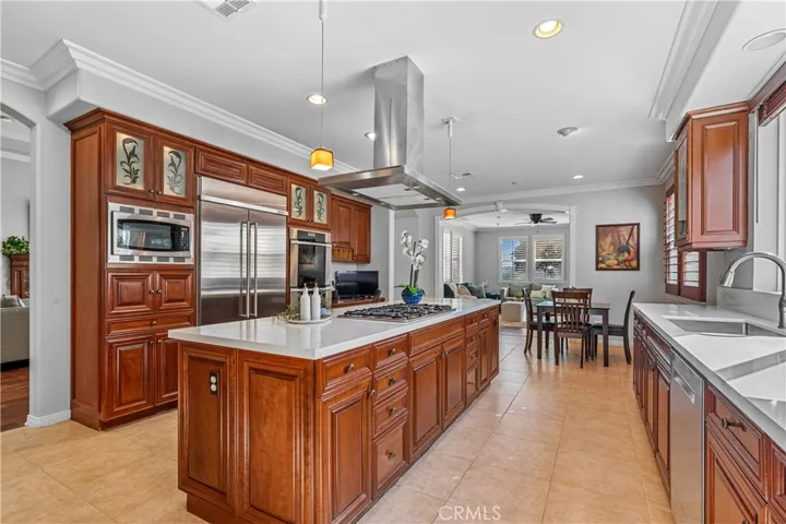 14144 Maya Circle, Moorpark, California 93021