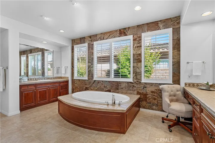 14144 Maya Circle, Moorpark, California 93021