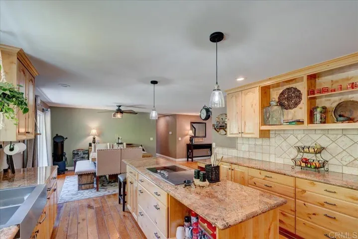 22513 Casa De Carol, Ramona, California 92065