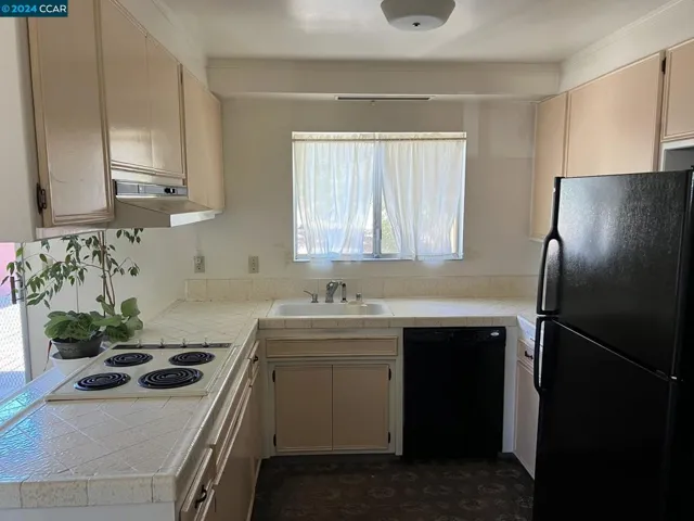 1860 Elkwood Dr, Concord, California 94519