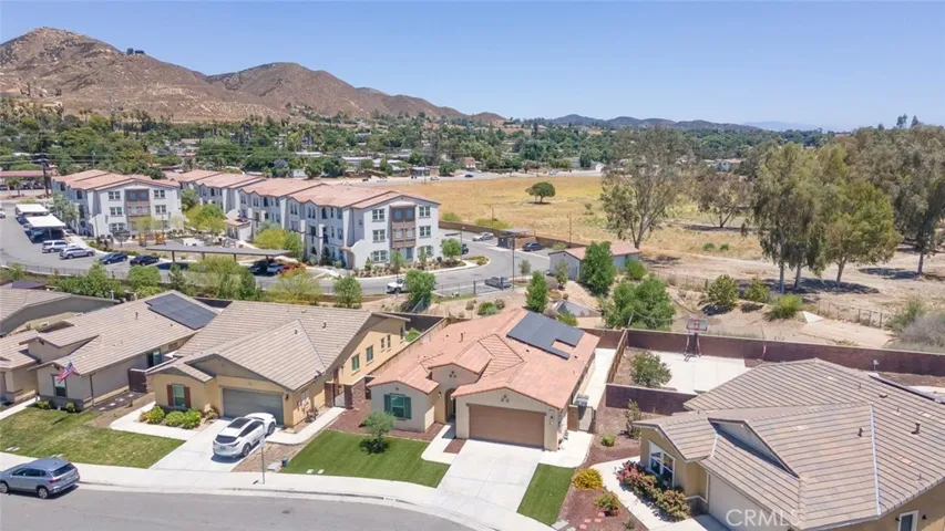 29173 Black Oak, Lake Elsinore, California 92530