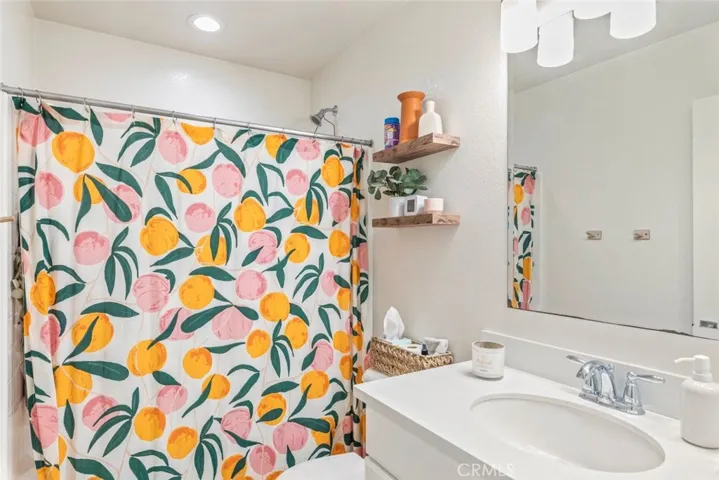 29173 Black Oak, Lake Elsinore, California 92530