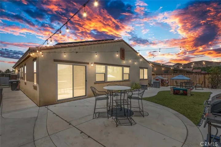 29173 Black Oak, Lake Elsinore, California 92530