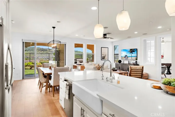 28 Cache Street, Rancho Mission Viejo, California 92694
