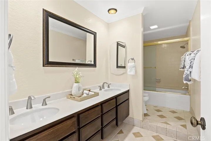 16109 Glencove Drive, Hacienda Heights, California 91745