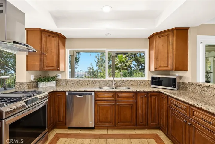 16109 Glencove Drive, Hacienda Heights, California 91745