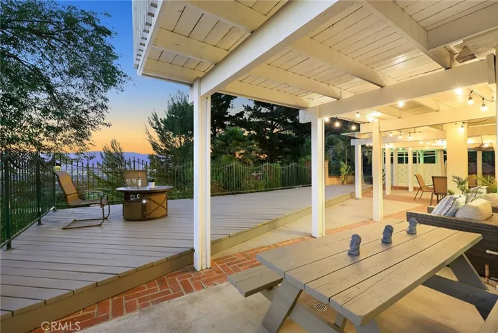 16109 Glencove Drive, Hacienda Heights, California 91745