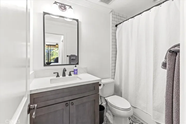 7892 Northlake Dr 112, Huntington Beach, California 92647