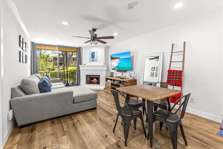 7892 Northlake Dr 112, Huntington Beach, California 92647