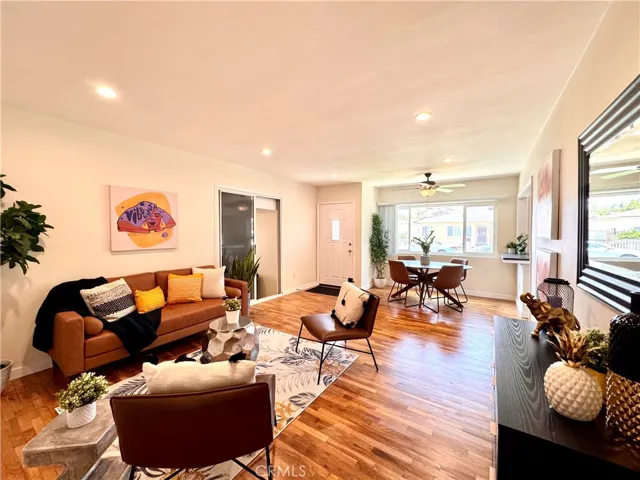 Open floorplan
