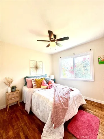 Terrific natural light.
