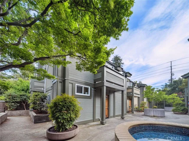 1341 Alma Street, Palo Alto, California 94301