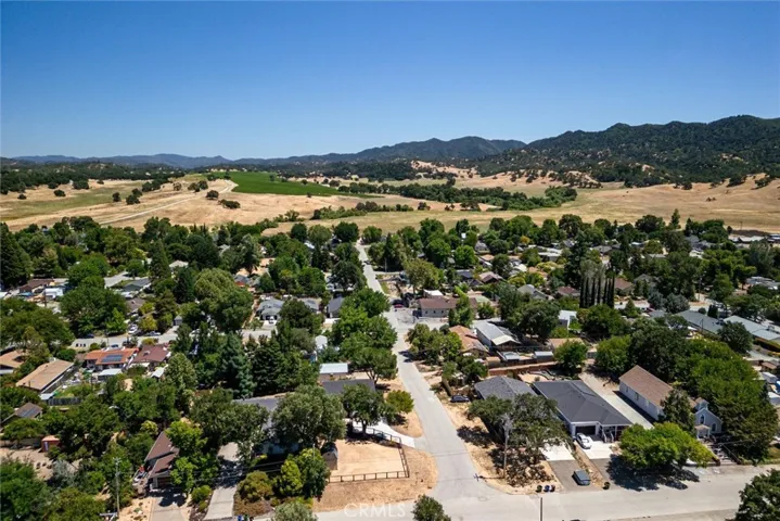 22495 H Street, Santa Margarita, California 93453