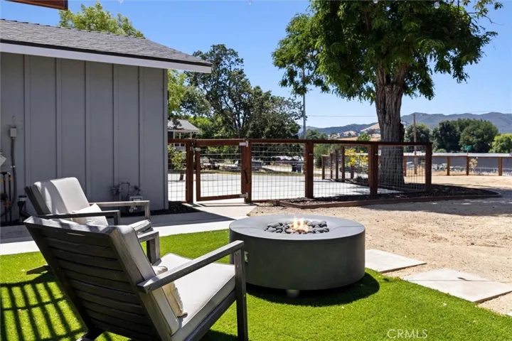 22495 H Street, Santa Margarita, California 93453