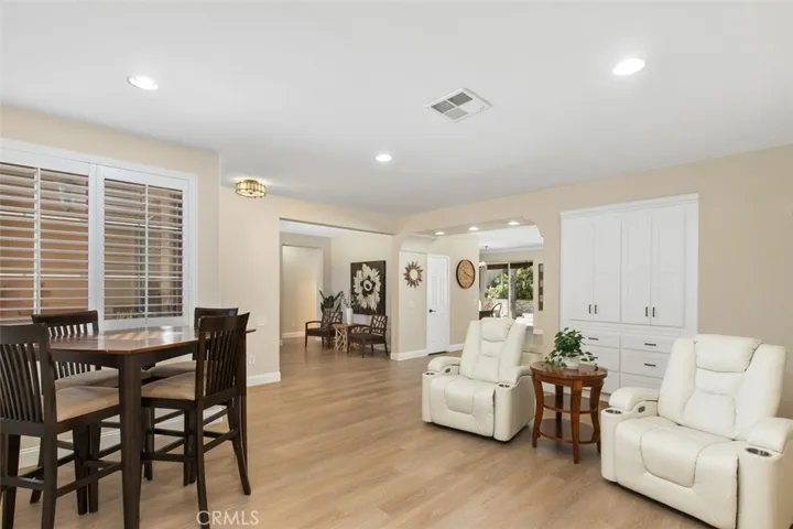 1842 Morfontaine Way, Corona, California 92883